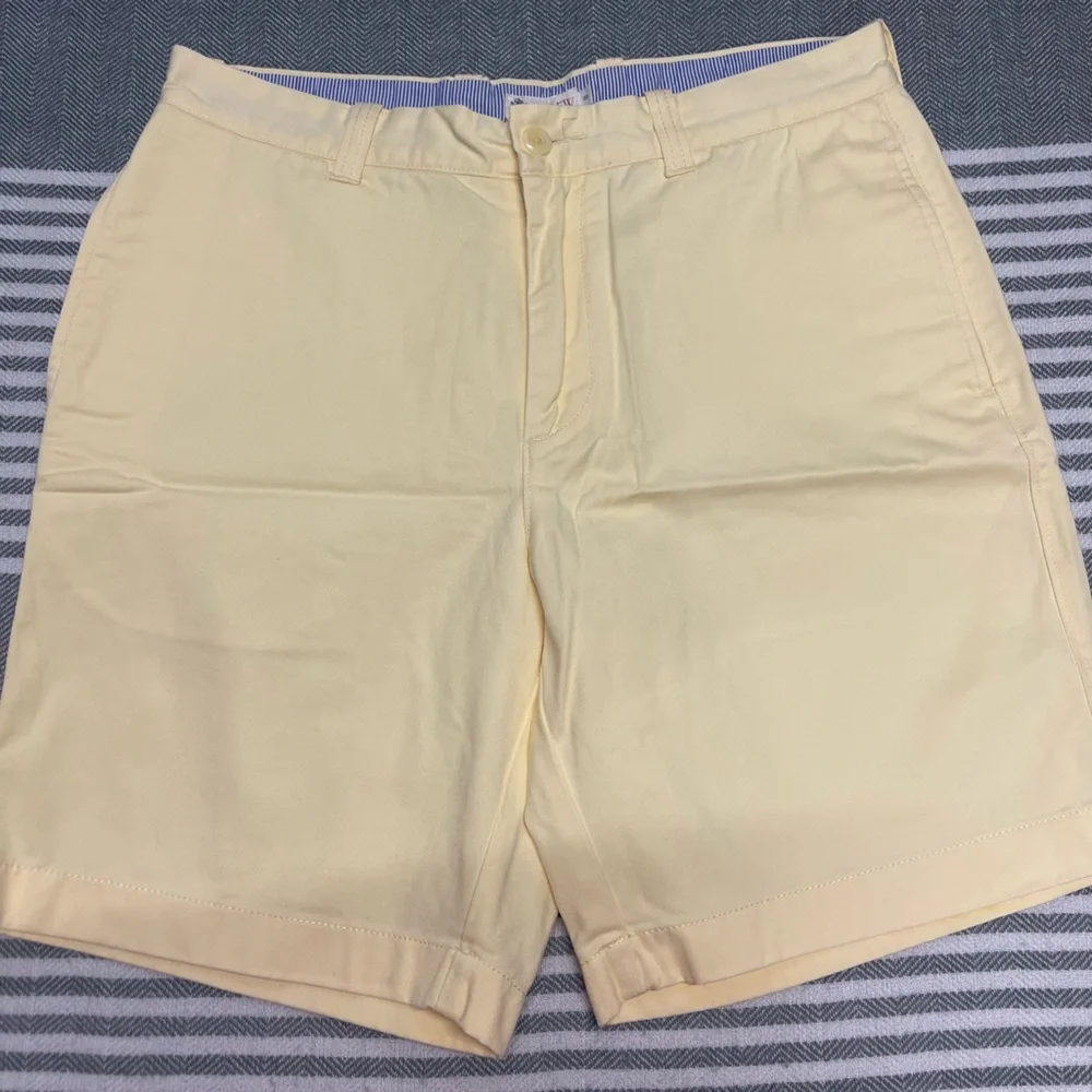 J. Crew Vintage Yellow Cotton Shorts‎ Size 33